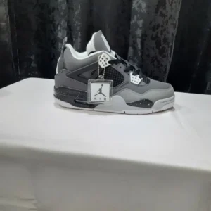 Air Jordan 4